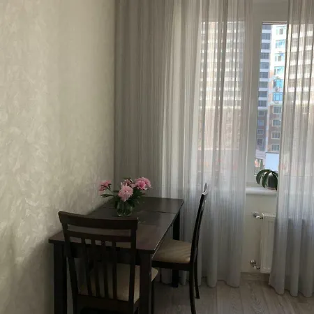 Аркадия Каманина С Паркингом Apartment